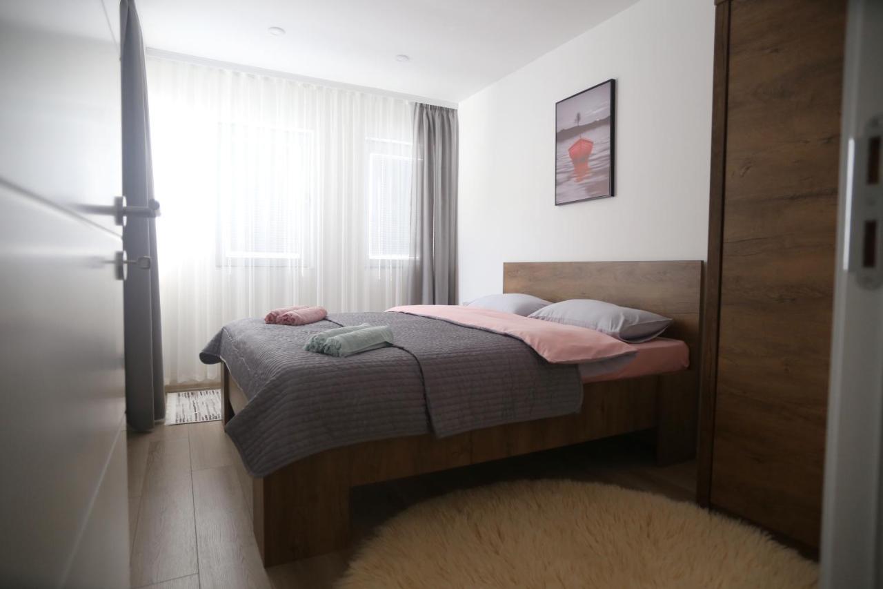 Luna Apartment Нови пазар Екстериор снимка