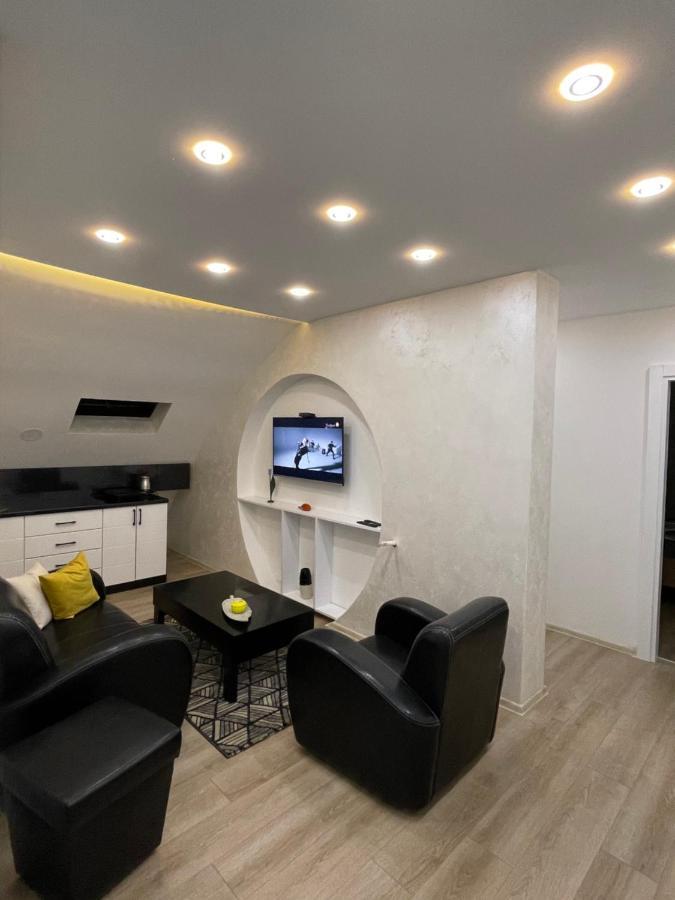 Luna Apartment Нови пазар Екстериор снимка