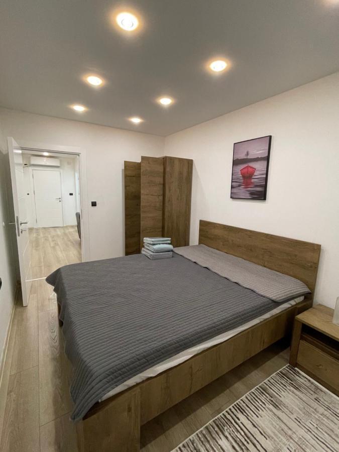 Luna Apartment Нови пазар Екстериор снимка